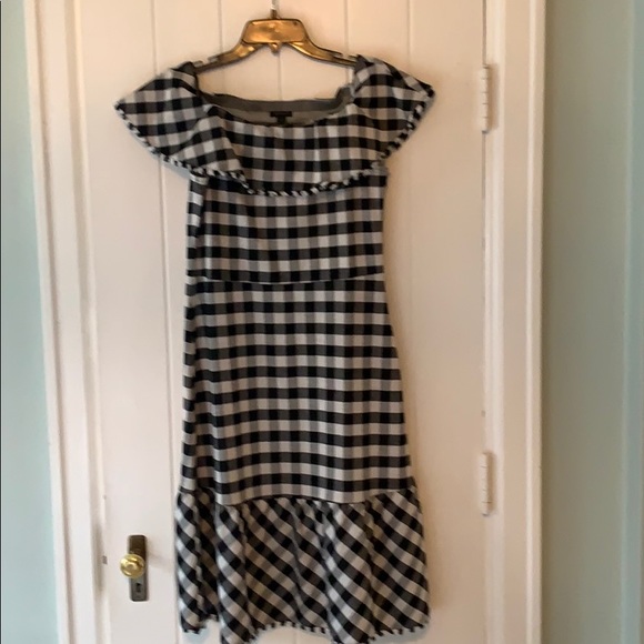 Ann Taylor Dresses & Skirts - Ann Taylor Gingham Dress